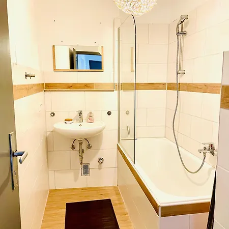 Apartmán Mit Balkon Fuer 4 Personen, Messe, Airport Norimberk
