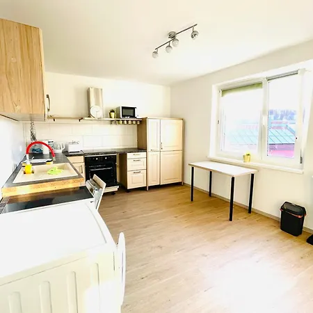 Mit Balkon Fuer 4 Personen, Messe, Airport Apartamento Núremberg
